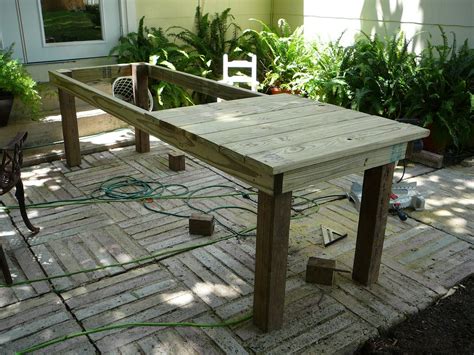 How To Build An Outdoor Dining Table - Image to u