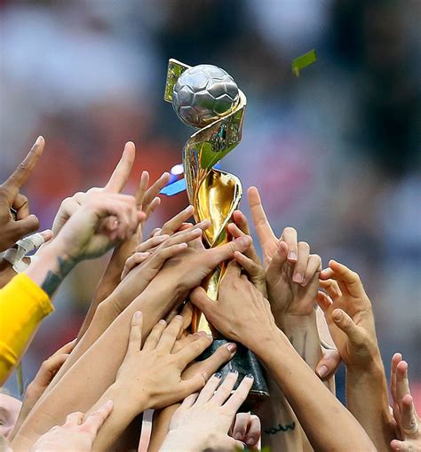 FIFA expands Women’s World Cup from 24 teams to 32 for 2023 | The Seattle Times