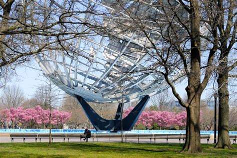 Flushing Meadows Corona Park Highlights - New York State Pavilion : NYC Parks