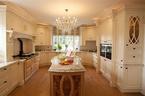 Broadway Mayfair Victorian Kitchen - Handmade Bespoke Kitchens by Broadway | London and Essex