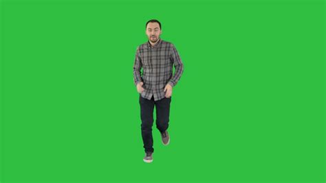 man running on green screen chroma Stock Footage Video (100% Royalty-free) 1023233980 | Shutterstock