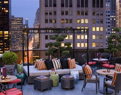 10 Best Rooftop Bars & Lounges in NYC - WanderWisdom