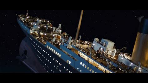 Movie Titanic Sinking