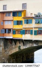 Houses Over Water On Ponte Vecchio Stock Photo 212886931 | Shutterstock