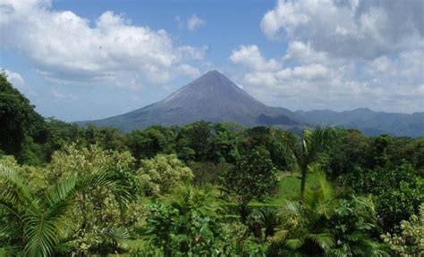 13 Best Costa Rica National Parks & Reserves