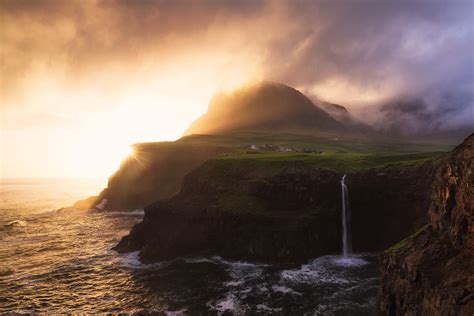 Faroe Islands: Beautiful Landscape Photography by Sebastian Holmer