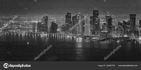 Doha Aerial Skyline Night Qatar – Stock Editorial Photo © jovannig #236467702