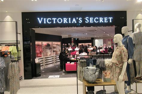 Victoria's Secret | GeeTee Signs