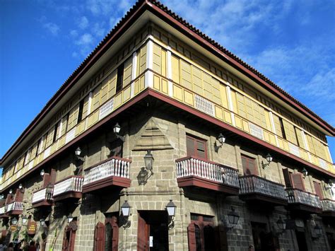 Casa Manila In Intramuros | TriptheIslands.com