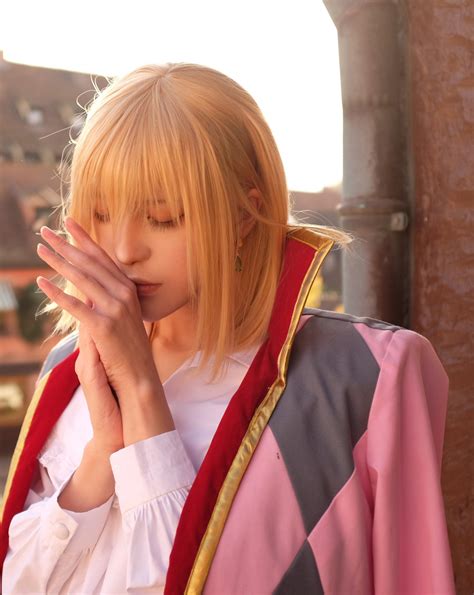 Hakken 八犬 on Twitter | Howls moving castle cosplay, Howls moving castle, Cosplay