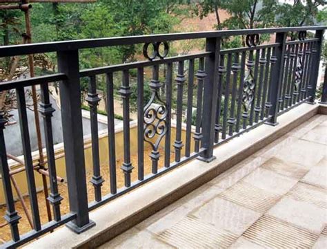 Wrought Iron Balcony Railing Installation Custom Fabrication | atelier-yuwa.ciao.jp