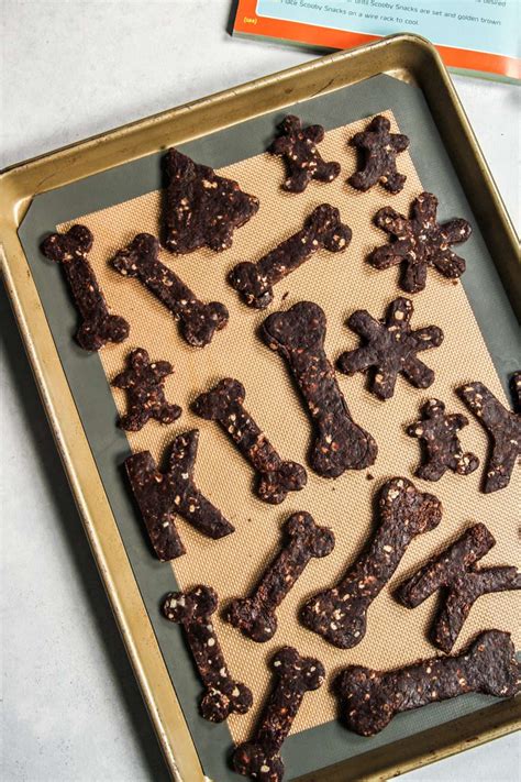 Scooby Snacks Cookies Recipe - Sweetphi