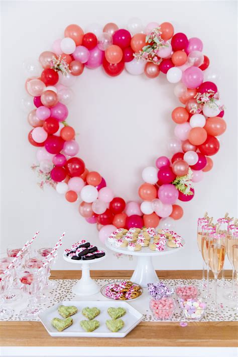 Six Ideas for throwing the Best Valentine's Day Party - Fashionable Hostess