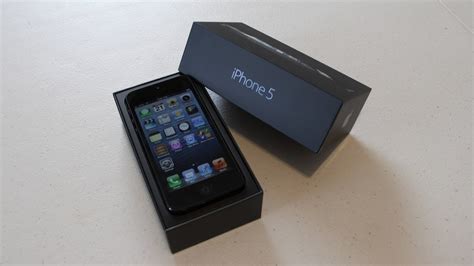 iPhone 5 Unboxing - YouTube