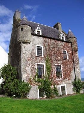 Lord Belmont in Northern Ireland: Ballygally Castle