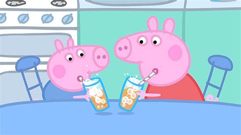 Watch Peppa Pig Season 2 Episode 1: Bubbles/Emily Elephant/Polly's - Full show on Paramount Plus