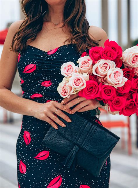 Valentine’s Day Outfits from Work to Date Night - Sydne Style