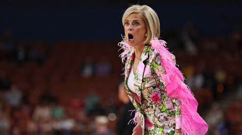 LSU to reward Kim Mulkey with richest total contract in women's college basketball history ...