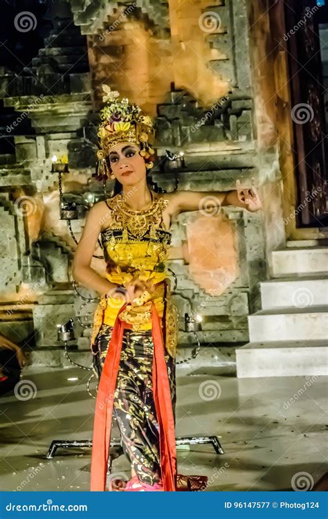 Traditional Balinese Dance in Traditional Costumes Editorial Photography - Image of performing ...