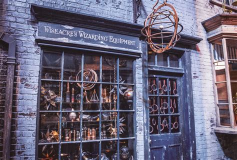 Diagon Alley in London: Where to Find Diagon Alley in Real Life! - Geek Trippers