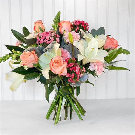 19 Best Online Flower Delivery Services in the USA - Petal Republic