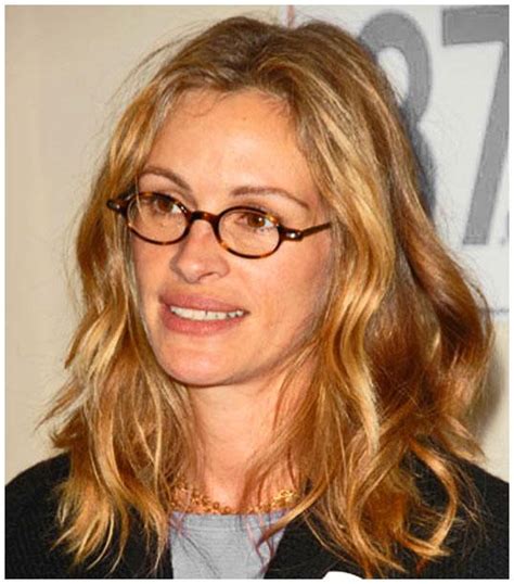 Top Ten Women Celebrities in Eyeglasses