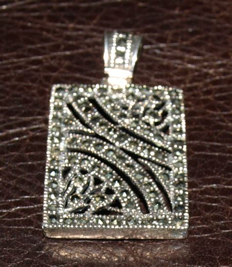 SILVER AND MARCASITE PENDANT VINTAGE PENDANT