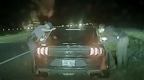 2023 Ford Mustang Driver Stops For Police Before Evading Them In High-Speed Chase | Carscoops