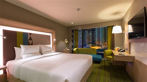 Executive Room - Novotel Manila Araneta Center