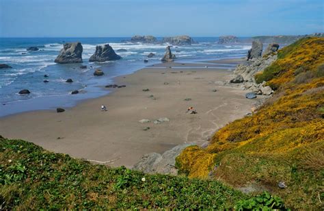 Beautiful Bandon Beach on the Oregon Coast