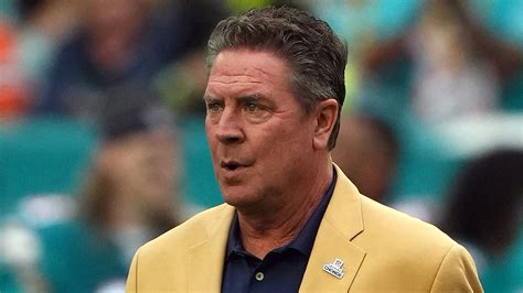 Dolphins' Mike McDaniel jokingly taunts NFL legend Dan Marino | Fox News