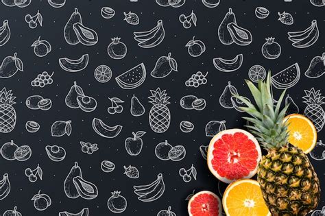 Free Vector | Hand drawn fruits and vegetables pattern background