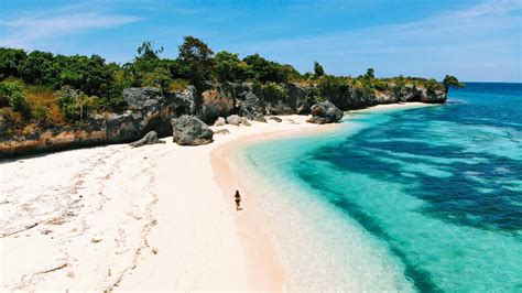 Pantai Tanjung Bira, Pasir Putih Selembut Kapas di Sulawesi Selatan - Mister Aladin Travel ...