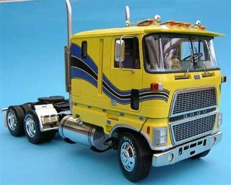 Model truck kits, Ford trucks, Diecast trucks