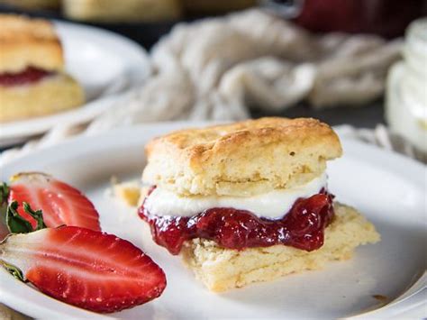 cream scones