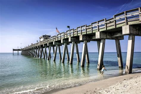 20 Surprising Facts About Venice Florida | Must Do Visitor Guides