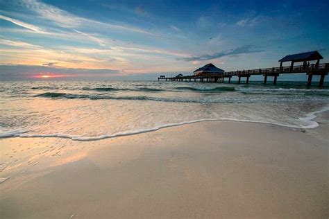 17 Beautiful Beaches in Tampa For Your Florida Seaside Getaway