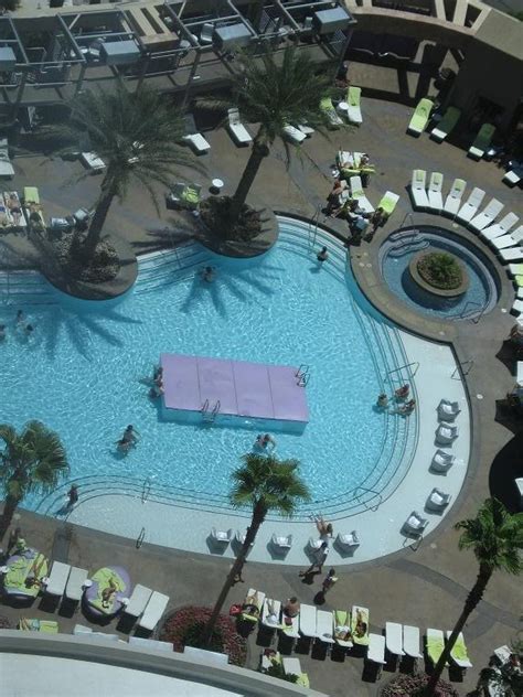 Ditch Fridays pool party at The Palms is alot of a fun too :) | Pool party, Fun, Party