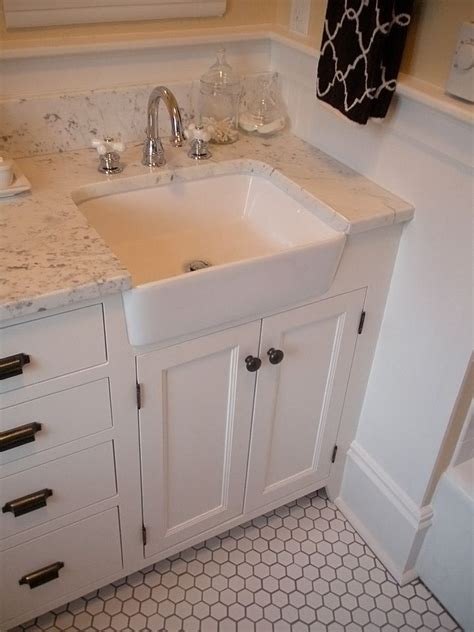 Apron Front Bathroom Vanity - Farmhouse apron front sink in the bathroom! Loving it ...