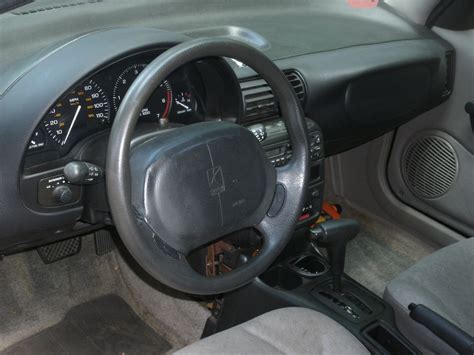 1999 Saturn S-Series - Interior Pictures - CarGurus