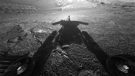 NASA’s Mars Rover Opportunity Concludes a 15-Year Mission - The New York Times