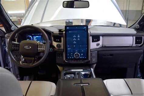 2022 Ford F 150 Lightning Xlt Interior