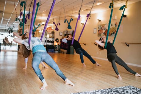 Aerial Yoga – Om My Yoga