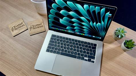 Apple MacBook Air 15-inch Review: Is it stiill worth buying