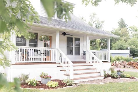 Summer Farmhouse Front Porch - Farmhouse on Boone