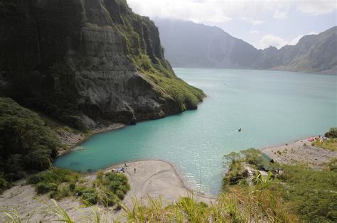 Crater lake of Mount Pinatubo (5) | Pinatubo | Pictures | Philippines in Global-Geography