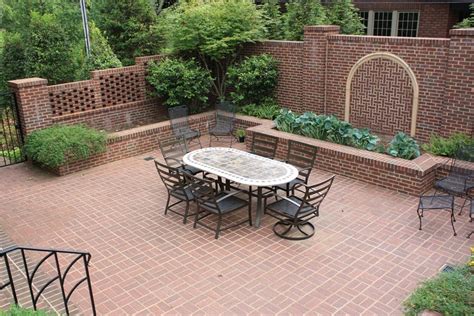 Brick Patio Ideas - Landscaping Network