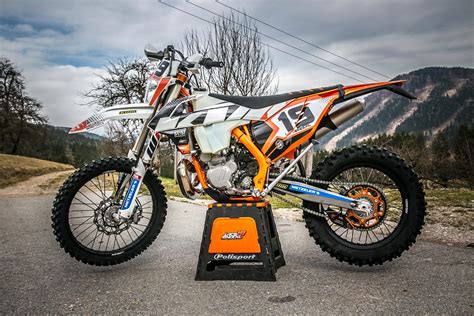 Wunderwaffe: Neue KTM-Bikes beim Red Bull Hare Scramble