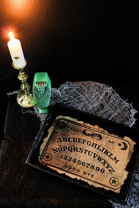 Ouija Board Decor: DIY Ouija Board Halloween Tray with Free Printable