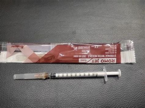 Disposable Syringes With Needles 1 Ml, 23G at Rs 2.75/piece in Surat | ID: 2850672315348